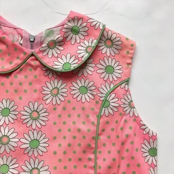 Vintage pink  70’s daisy collar dress fits 6/7Y - Picture 2 of 4